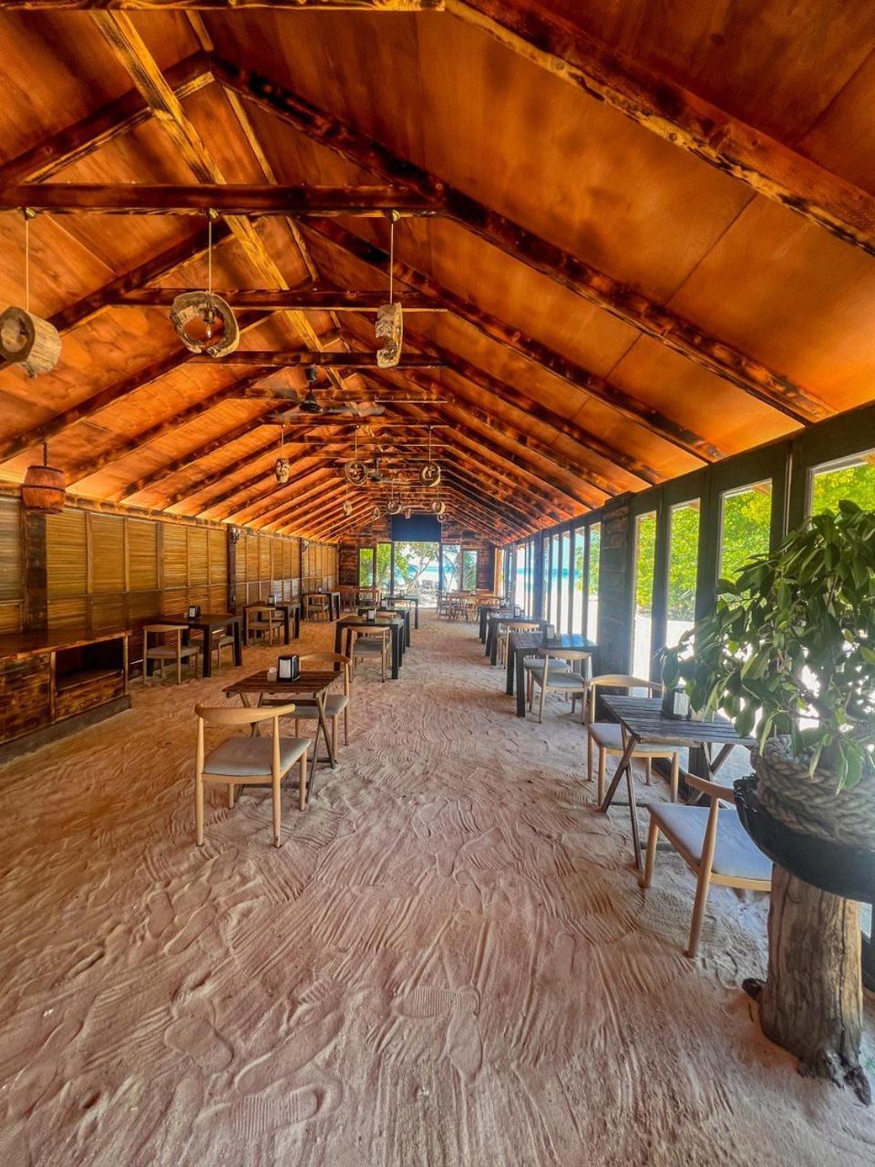 Rasdhoo Tranquila Beach Hotel מראה חיצוני תמונה
